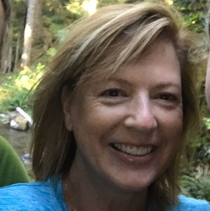 Meet your Posher, Laurie